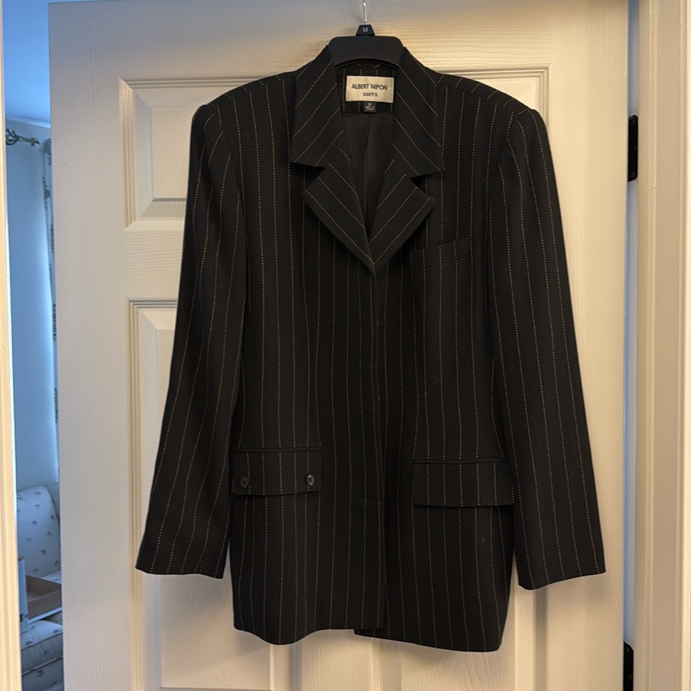 Beautiful, black and tan pinstriped blazer, wool, size 12